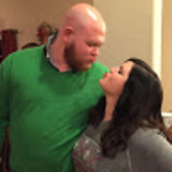 Meet your Posher, Jessica - Picture 1 of 1